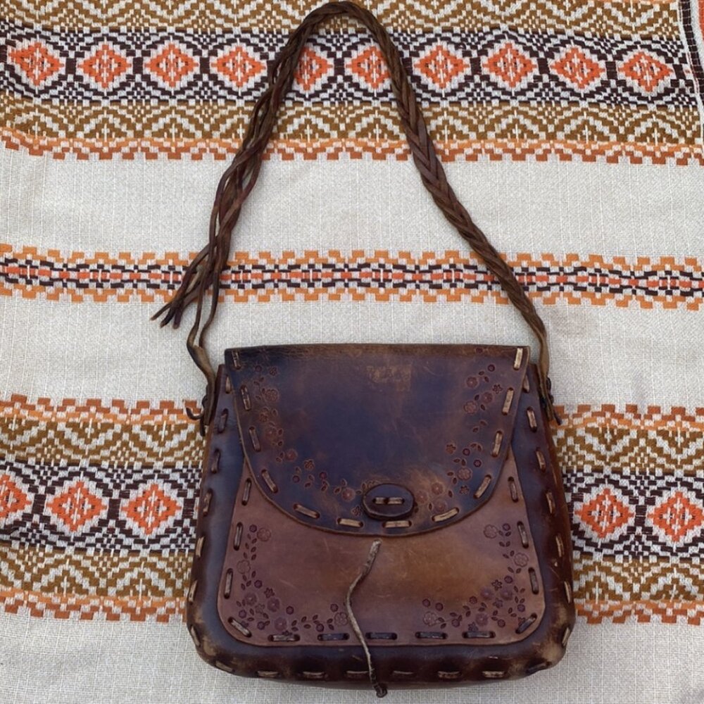Vintage 1960s Handtooled Buffalo Leather Purse | Boho Flower Power Bag